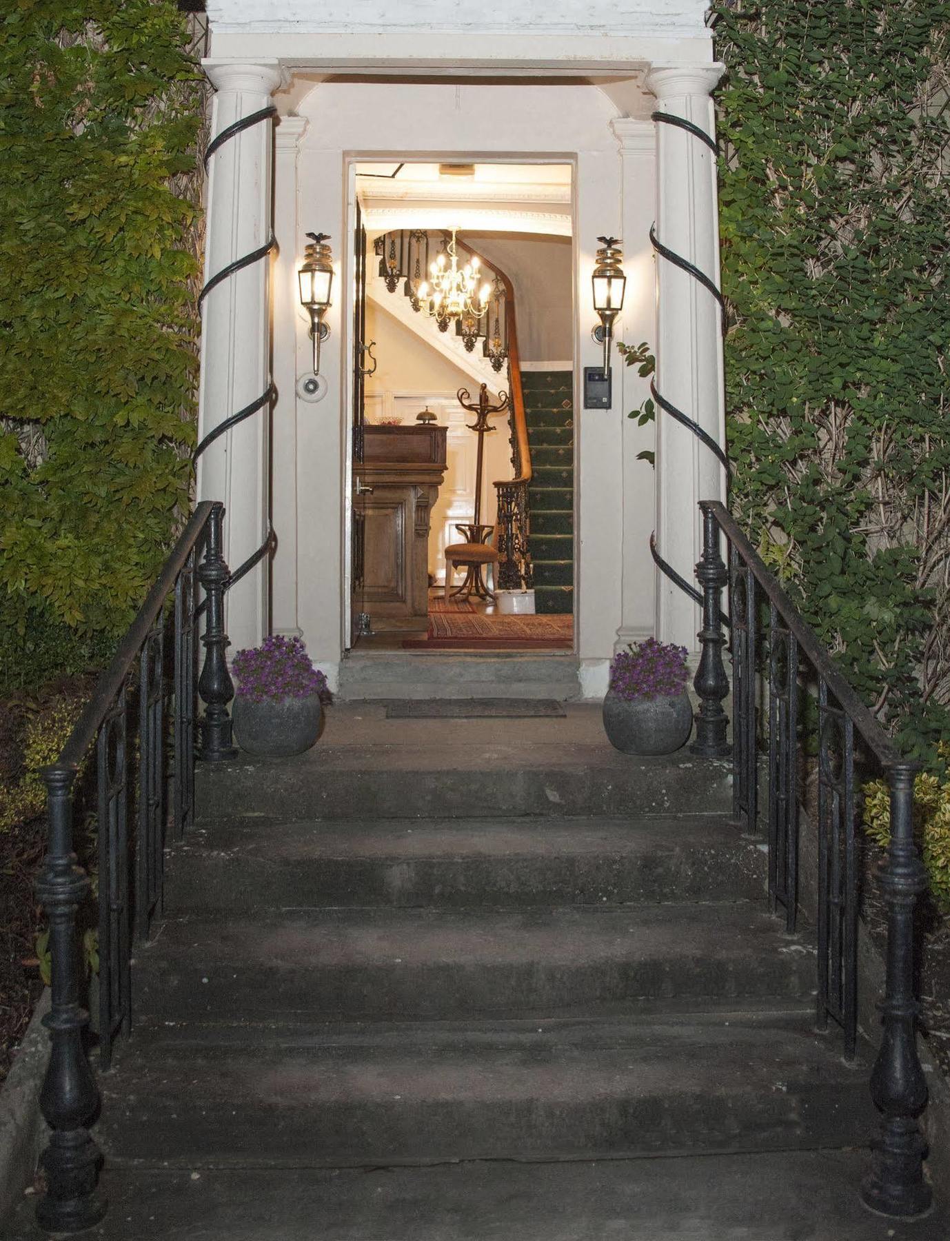 Hilbury Court Hotel 트로브리지 외부 사진